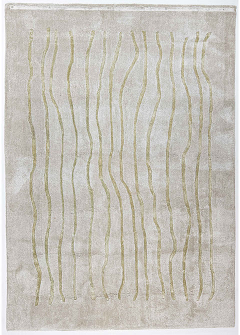 Tapete Moderno Neutro con Diseño de Líneas Onduladas en Dorado