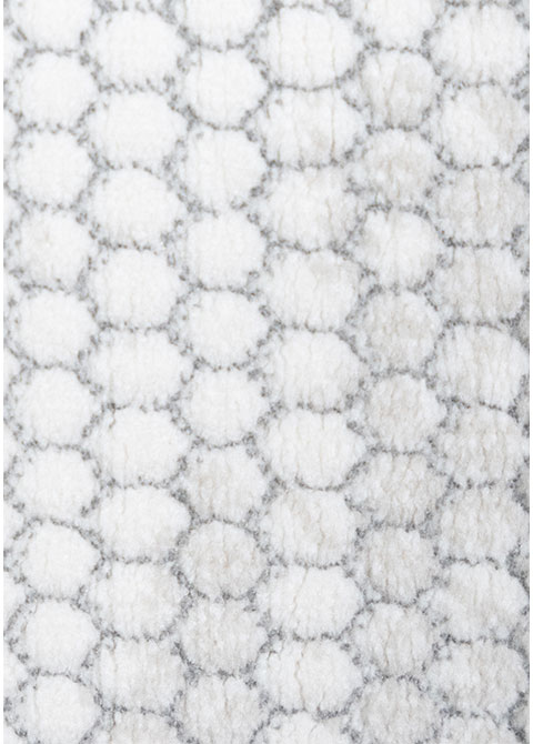 Tapete Moderno Gris con Textura Sutil para Ambientes Luminosos