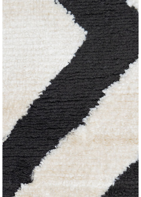 Tapete Moderno Beige con Diseño de Cuadrados en Gris Oscuro