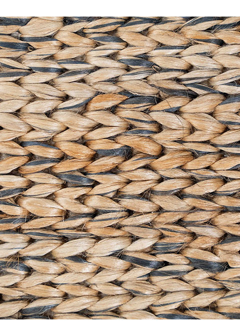 Tapete Rústico Neutro con Diseño Texturizado en Gris Oscuro